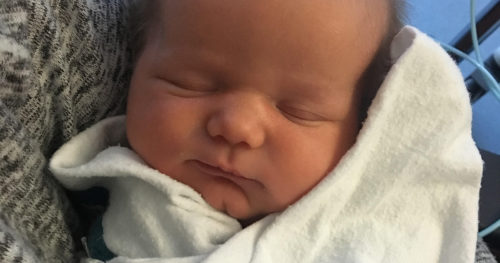 Unresponsive newborn thrives due to on-site neonatal care