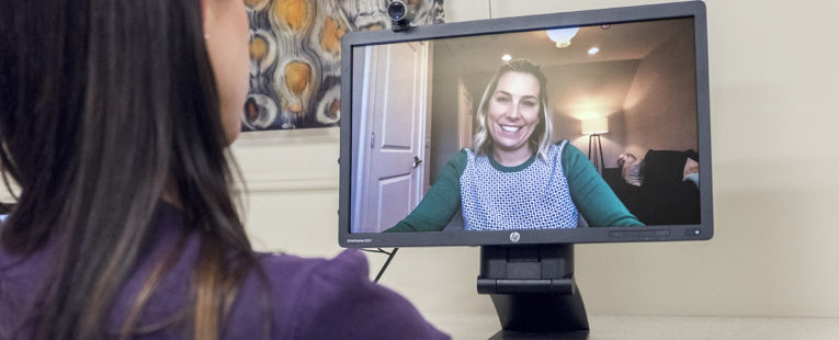 behavioral health consult on computer