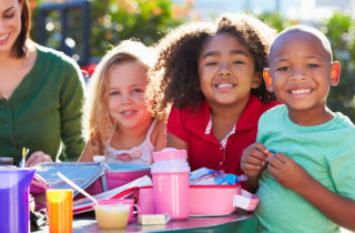 kids eating school lunches