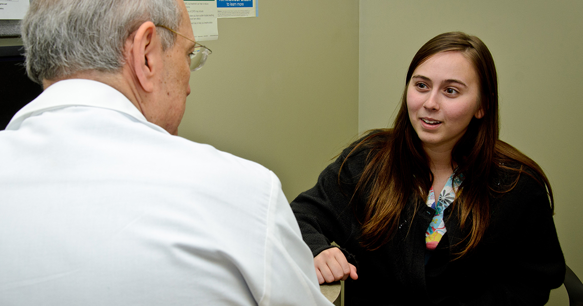 https://osf-blog.live.imagescape.com/blog/wp-content/uploads/2019/10/sharing-family-history-with-doctor.jpg