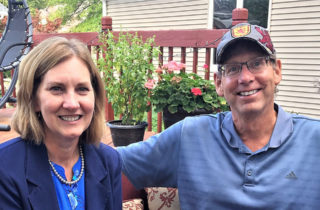 couple advocating for getting a colonoscopy