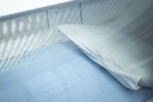 hyperbaric oxygen therapy chamber