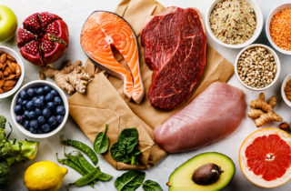 Various nutritious foods can help prevent cancer.